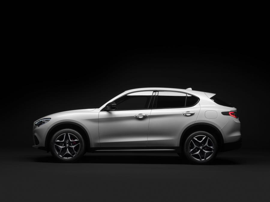  Alfa Romeo Stelvio Ti (949) 2019 года  (фото 2 из 12)